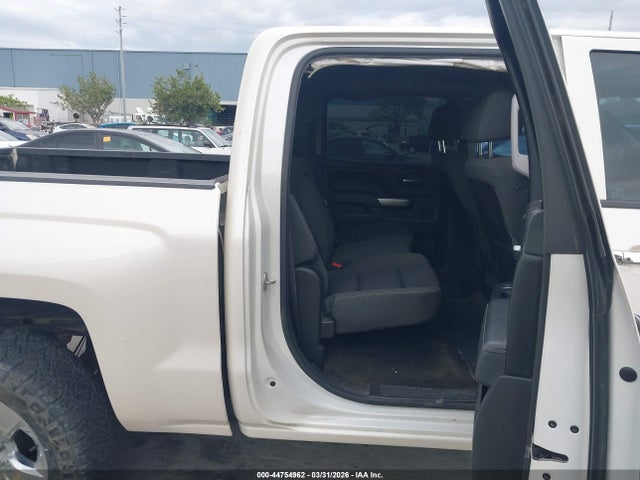 3GCUKRECXFG428679 Chevrolet Silverado 1500 1lt