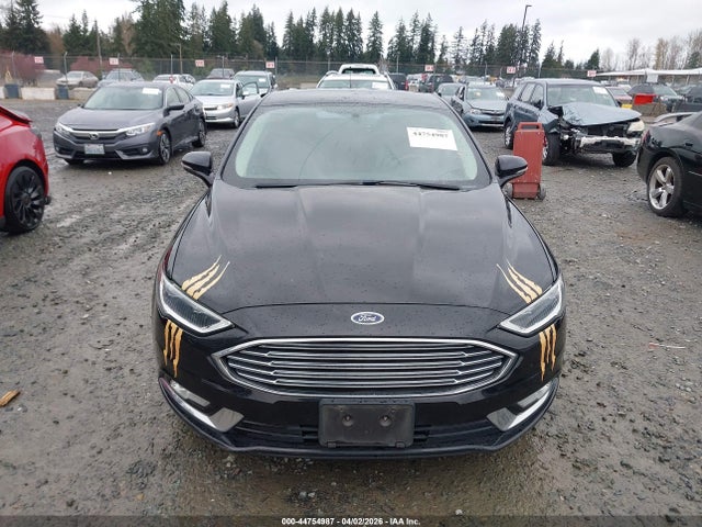Ford Fusion Hybrid Titanium 2018 3FA6P0RUXJR192255 Image 12