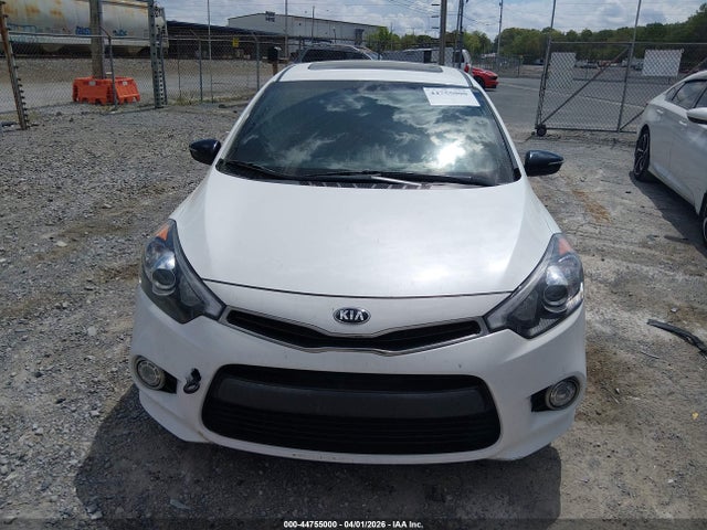 44755000 :رقم المزاد ، KNAFZ5A39G5591574 vin ، 2016 Kia Forte Sx مزاد بيع