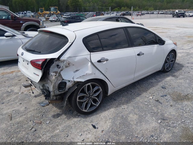 44755000 :رقم المزاد ، KNAFZ5A39G5591574 vin ، 2016 Kia Forte Sx مزاد بيع