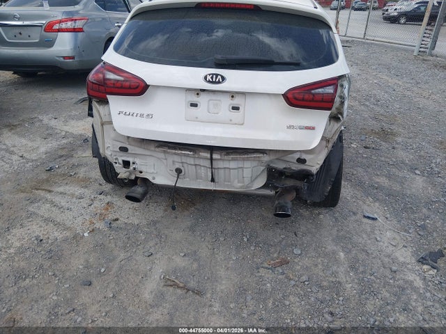 44755000 :رقم المزاد ، KNAFZ5A39G5591574 vin ، 2016 Kia Forte Sx مزاد بيع