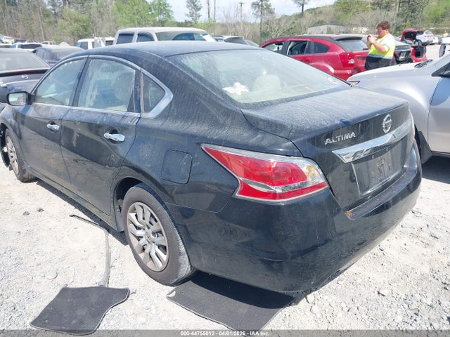 2015 Nissan Altima 2.5 S მანქანა იყიდება აუქციონზე, vin: 1N4AL3AP1FC172138, აუქციონის ნომერი: 44755012