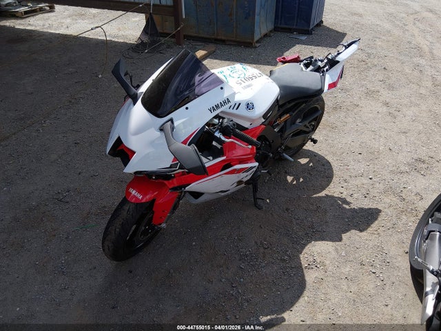 JYARNA3Y3SA000616 Yamaha Yzf890 C