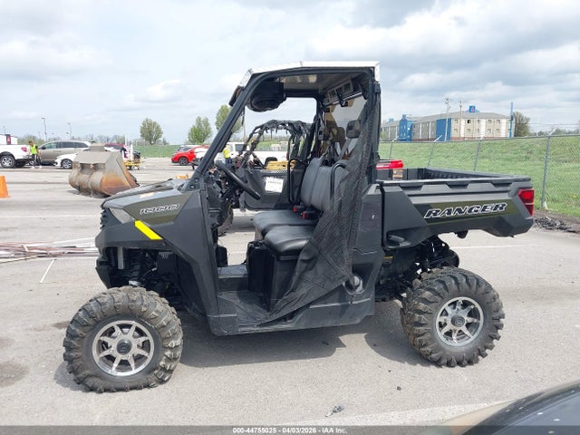 44755025 :رقم المزاد ، 4XATAA995S8702649 vin ، 2025 Polaris Ranger 1000 مزاد بيع