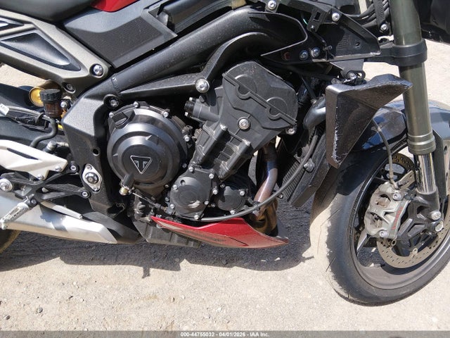 SMTA614K7STCH9954 Triumph Motorcycle Street Triple 765 Rs