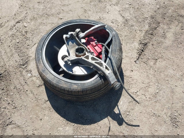 7SAYGDEFXPF811225 Tesla Model Y Performance Dual Motor All-wheel Drive