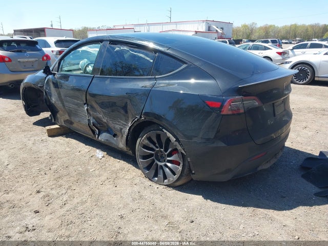 7SAYGDEFXPF811225 Tesla Model Y Performance Dual Motor All-wheel Drive