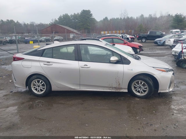 JTDKAMFP4M3179178 Toyota Prius Prime Xle