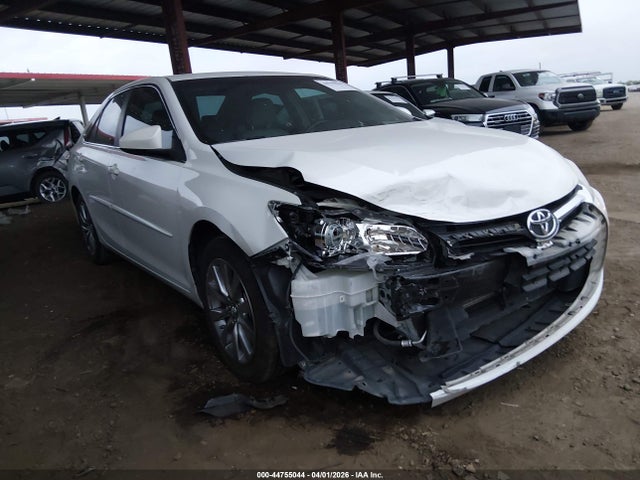 4T1BF1FK8HU412060 Toyota CAMRY XLE