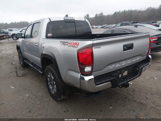 3TMCZ5AN6JM122886 Toyota Tacoma Trd Off Road
