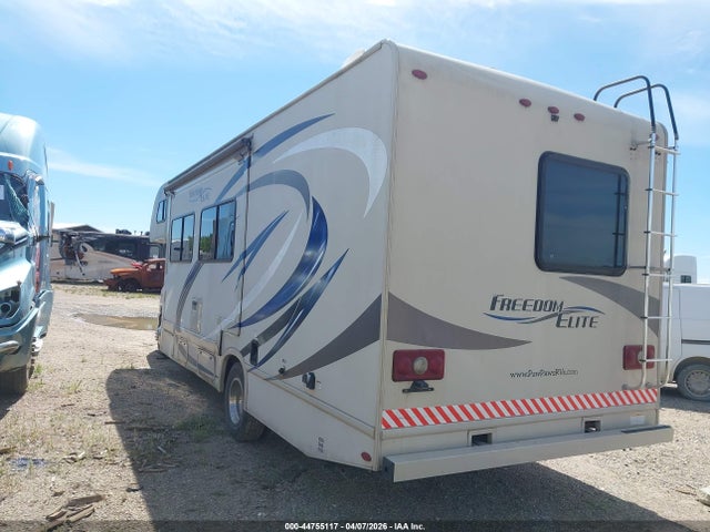 44755117 :رقم المزاد ، 1FDXE4FS3JDC05995 vin ، 2018 Ford E-450 Cutaway مزاد بيع