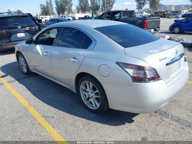 1N4AA5AP2EC485098 Nissan Maxima 3.5 S/3.5 Sv