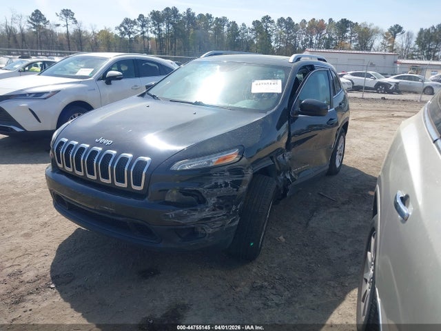 44755145 :رقم المزاد ، 1C4PJMCS8EW226579 vin ، 2014 Jeep Cherokee Latitude مزاد بيع