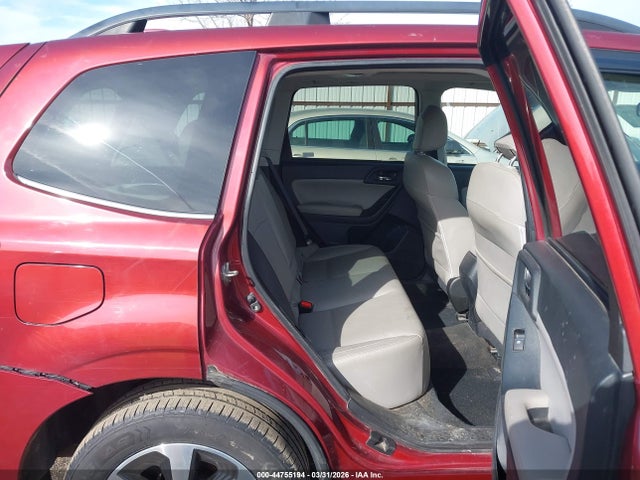 44755194 :رقم المزاد ، JF2SJAJC8HH559427 vin ، 2017 Subaru Forester 2.5i Limited مزاد بيع