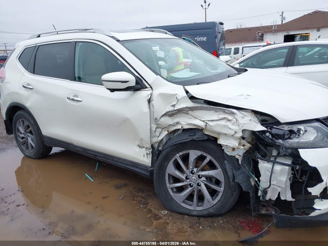 44755195 :رقم المزاد ، 5N1AT2MV9GC864451 vin ، 2016 Nissan Rogue Sl مزاد بيع