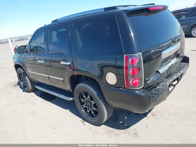 44755241 :رقم المزاد ، 1GKS2EEF5BR252536 vin ، 2011 Gmc Yukon Denali مزاد بيع