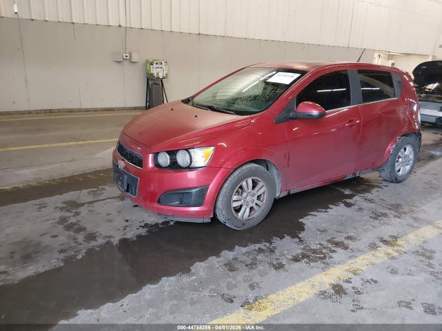 Chevrolet Sonic Lt Auto 2014 1G1JC6SBXE4165530 Image 2