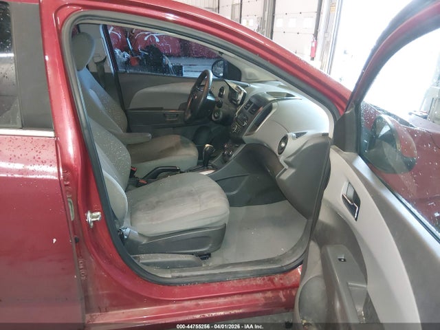 Chevrolet Sonic Lt Auto 2014 1G1JC6SBXE4165530 Image 5