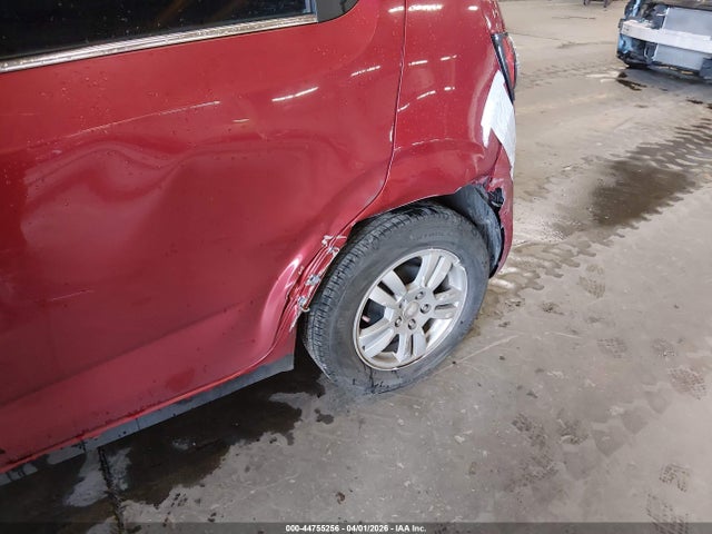 Chevrolet Sonic Lt Auto 2014 1G1JC6SBXE4165530 Image 6