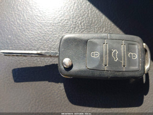 44755316 :رقم المزاد ، WVWFV71K17W113841 vin ، 2007 Volkswagen Gti 2-door/fahrenheit مزاد بيع