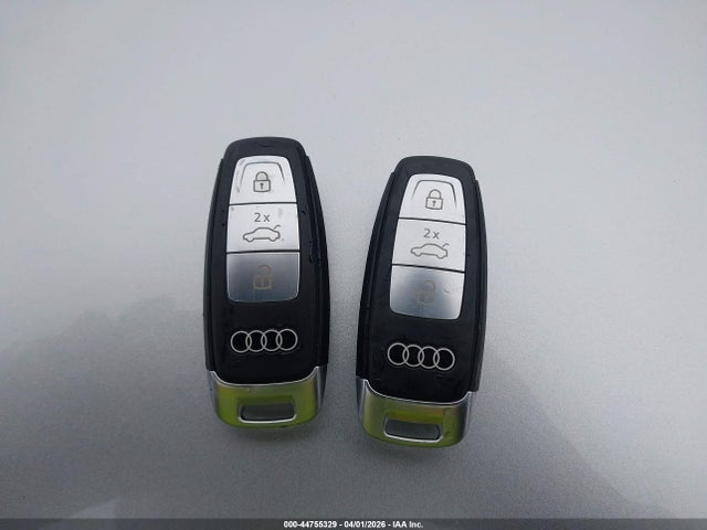 Продаж на аукціоні авто 2025 Audi A3 Premium 40 Tfsi Quattro S Tronic, vin: WAUGUDGY6SA044312, номер лоту: 44755329