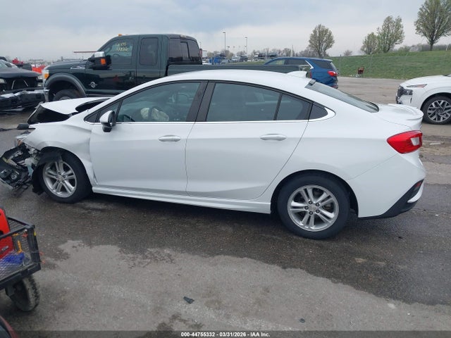 Aukcja sprzedaży 2017 Chevrolet Cruze Lt Auto, vin: 1G1BE5SM0H7197352, numer aukcji: 44755332