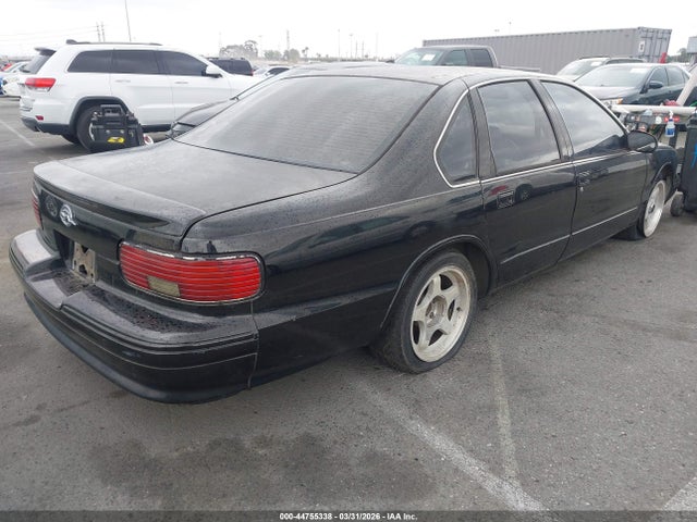 1996 CHEVROLET CAPRICE / IMPALA 1G1BL52P2TR108510 Photo 3