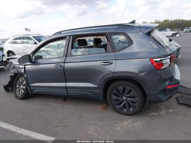 44755341 :رقم المزاد ، 3VVCX7B27NM050867 vin ، 2022 Volkswagen Taos 1.5t S مزاد بيع