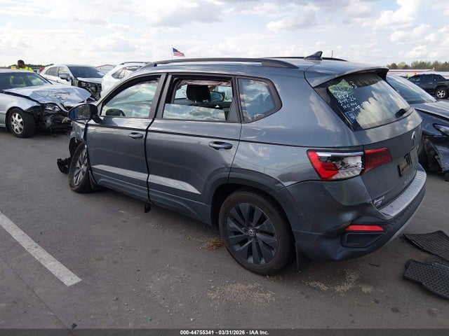 44755341 :رقم المزاد ، 3VVCX7B27NM050867 vin ، 2022 Volkswagen Taos 1.5t S مزاد بيع