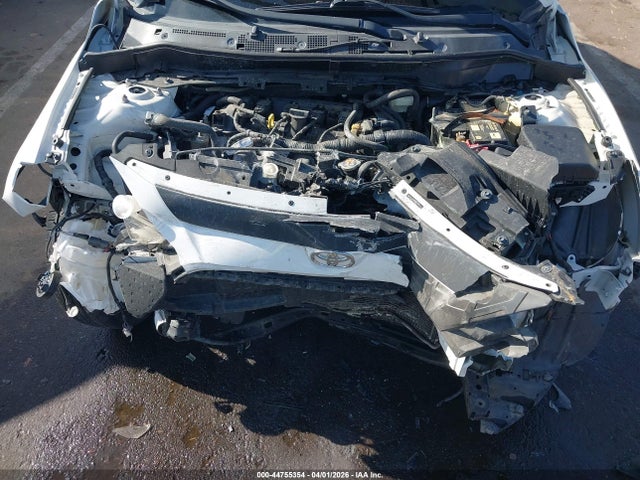 3MYDLBYV6JY303443 Toyota YARIS IA