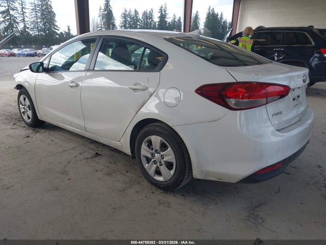 Aukcja sprzedaży 2017 Kia Forte Lx, vin: 3KPFK4A79HE110345, numer aukcji: 44755382