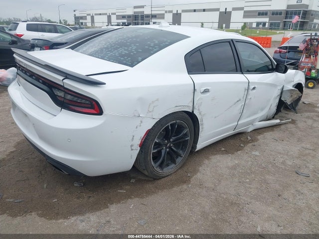Продаж на аукціоні авто 2018 Dodge Charger Sxt Plus Rwd, vin: 2C3CDXHG1JH145643, номер лоту: 44755444