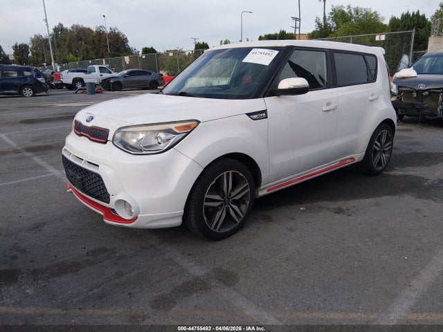 KIA SOUL + 2014 KNDJP3A51E7020641 Image 2