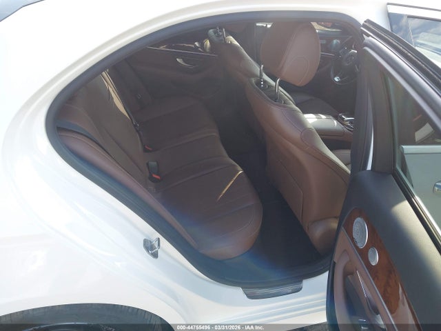 WDDZF4KB0HA109503 Mercedes-Benz E 300 4MAT