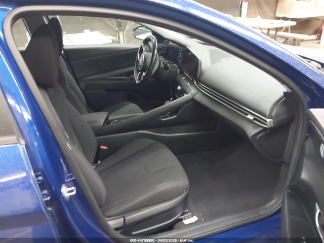 5NPLS4AG1PH089634 Hyundai ELANTRA SEL