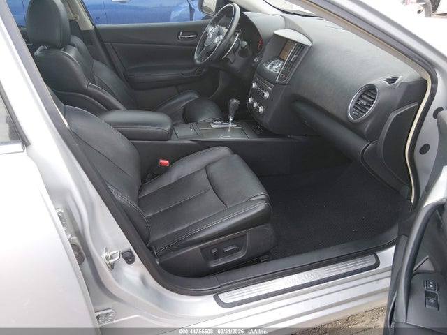 1N4AA5APXEC466587 Nissan Maxima 3.5 Sv