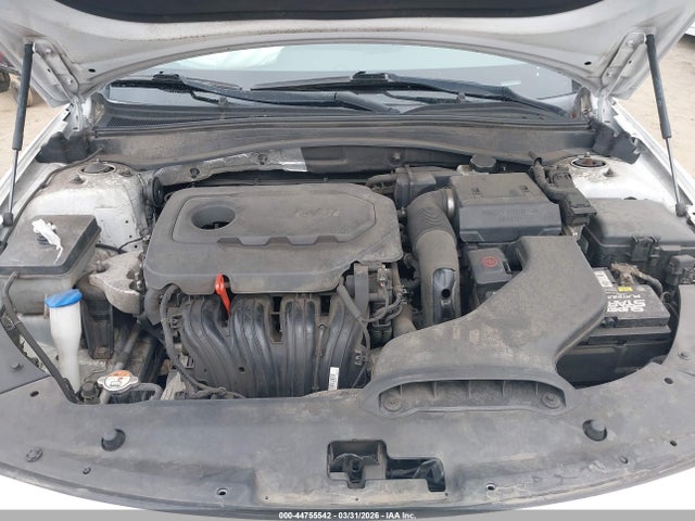 KIA Optima Lx 2017 5XXGT4L34HG172884 Image 10