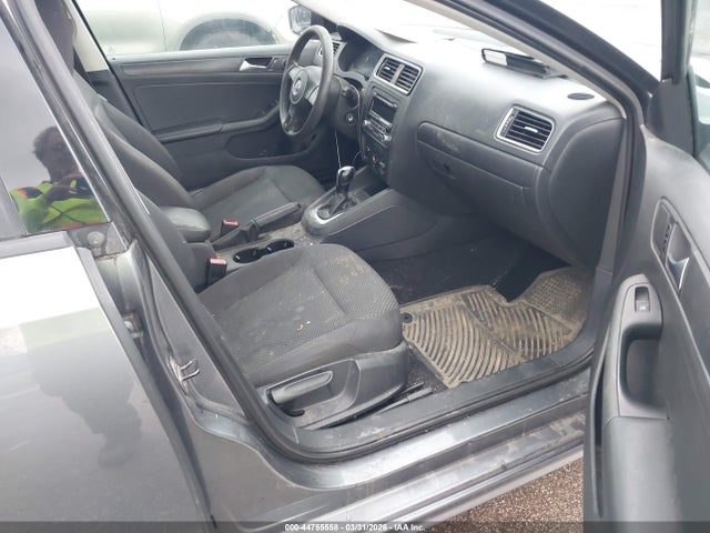 Продаж на аукціоні авто 2013 Volkswagen Jetta 2.0l S, vin: 3VW2K7AJ0DM285074, номер лоту: 44755558