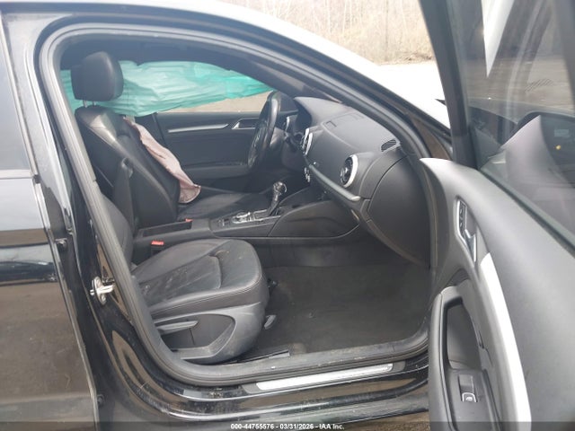 Продажа на аукционе авто 2017 Audi A3 2.0t Premium, vin: WAUAUGFF0H1042667, номер лота: 44755576
