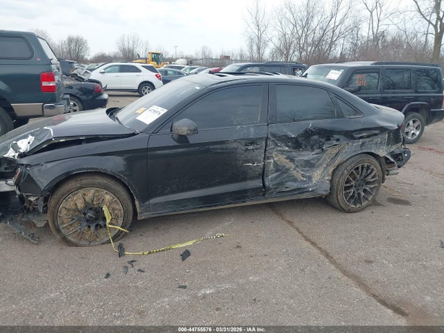 Продажа на аукционе авто 2017 Audi A3 2.0t Premium, vin: WAUAUGFF0H1042667, номер лота: 44755576