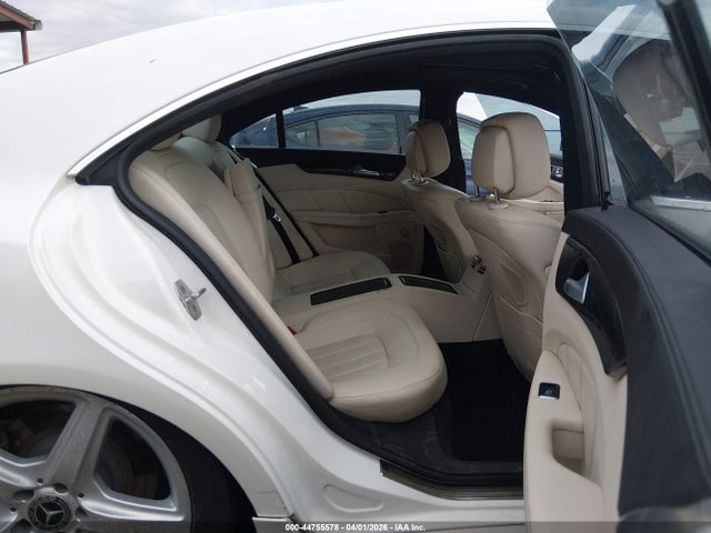 44755578 :رقم المزاد ، WDDLJ9BB7HA198259 vin ، 2017 Mercedes-benz Cls 550 4matic مزاد بيع