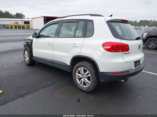 Auction sale of the 2017 Volkswagen Tiguan 2.0t/2.0t S, vin: WVGBV7AXXHK020007, lot number: 44755580
