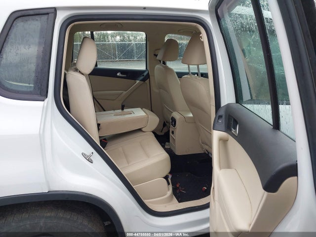 Auction sale of the 2017 Volkswagen Tiguan 2.0t/2.0t S, vin: WVGBV7AXXHK020007, lot number: 44755580