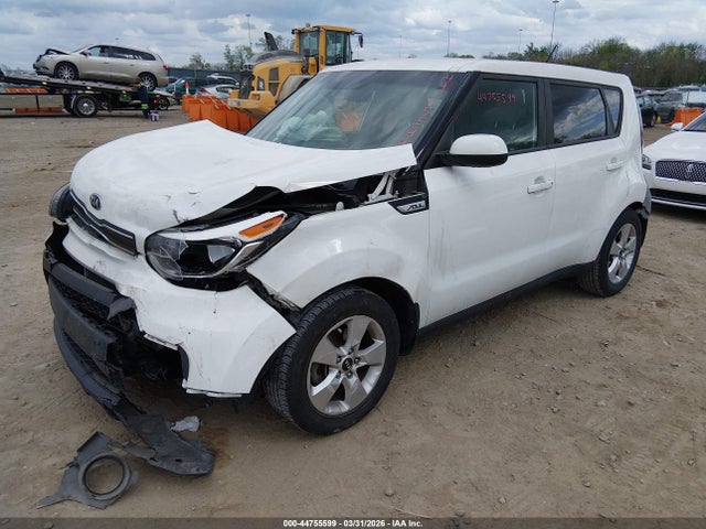 KIA Soul 2018 KNDJN2A2XJ7597751 Image 2