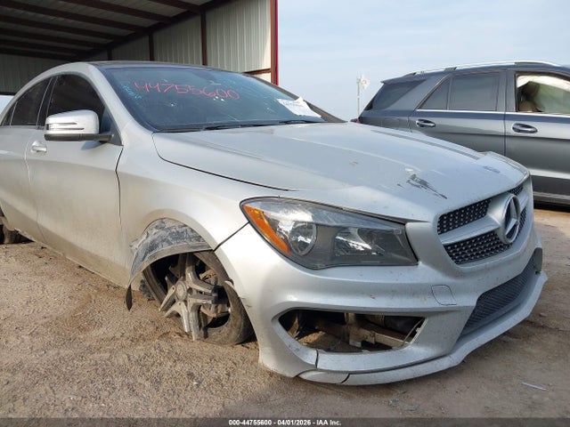 2014 Mercedes-benz Cla 250 მანქანა იყიდება აუქციონზე, vin: WDDSJ4EB3EN049524, აუქციონის ნომერი: 44755600