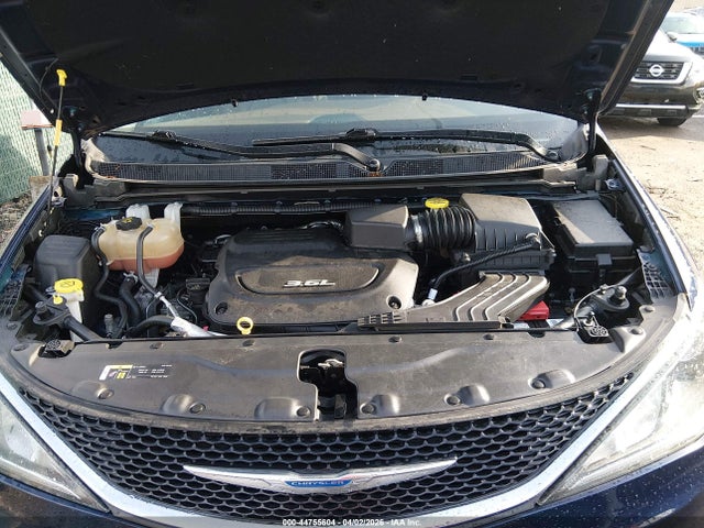 2018 CHRYSLER PACIFICA 2C4RC1GGXJR295252 Photo 9