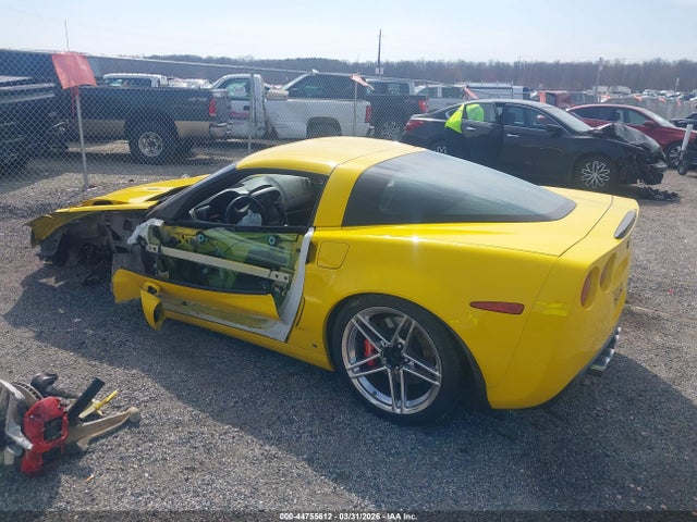 2006 CHEVROLET CORVETTE 1G1YY26E765130632 Photo 2