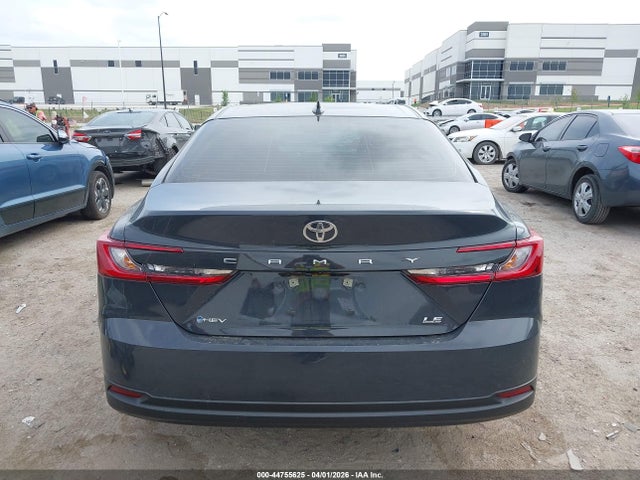 2025 Toyota Camry Le მანქანა იყიდება აუქციონზე, vin: 4T1DAACKXSU182573, აუქციონის ნომერი: 44755625