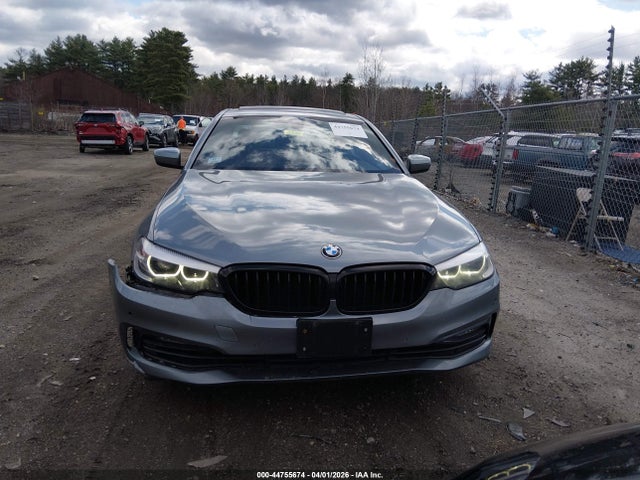 WBAJA7C34HG904997 BMW 530i Xdrive