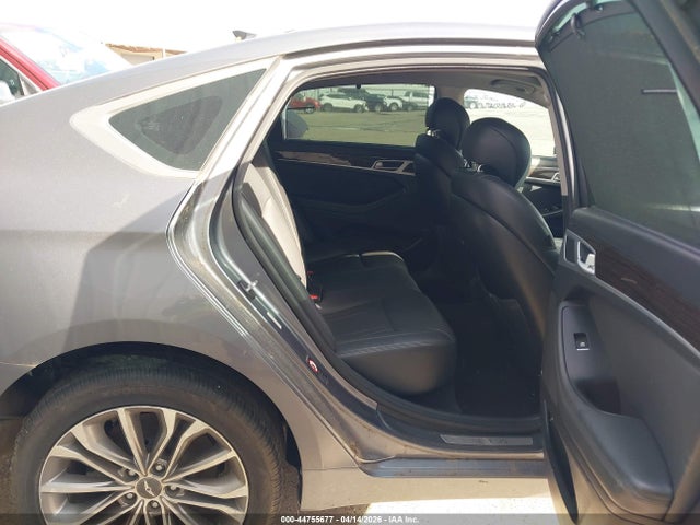 2015 Hyundai Genesis 3.8 მანქანა იყიდება აუქციონზე, vin: KMHGN4JE8FU018597, აუქციონის ნომერი: 44755677